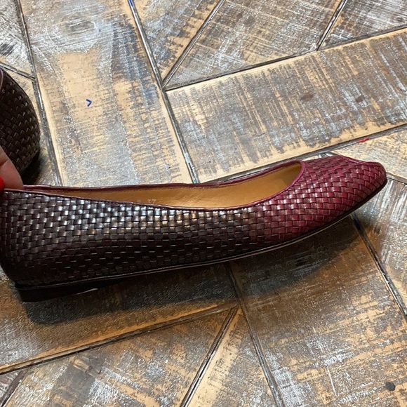 Santoni luxury leather weaved peep toe shoes. Size 7. - Picture 4 of 4